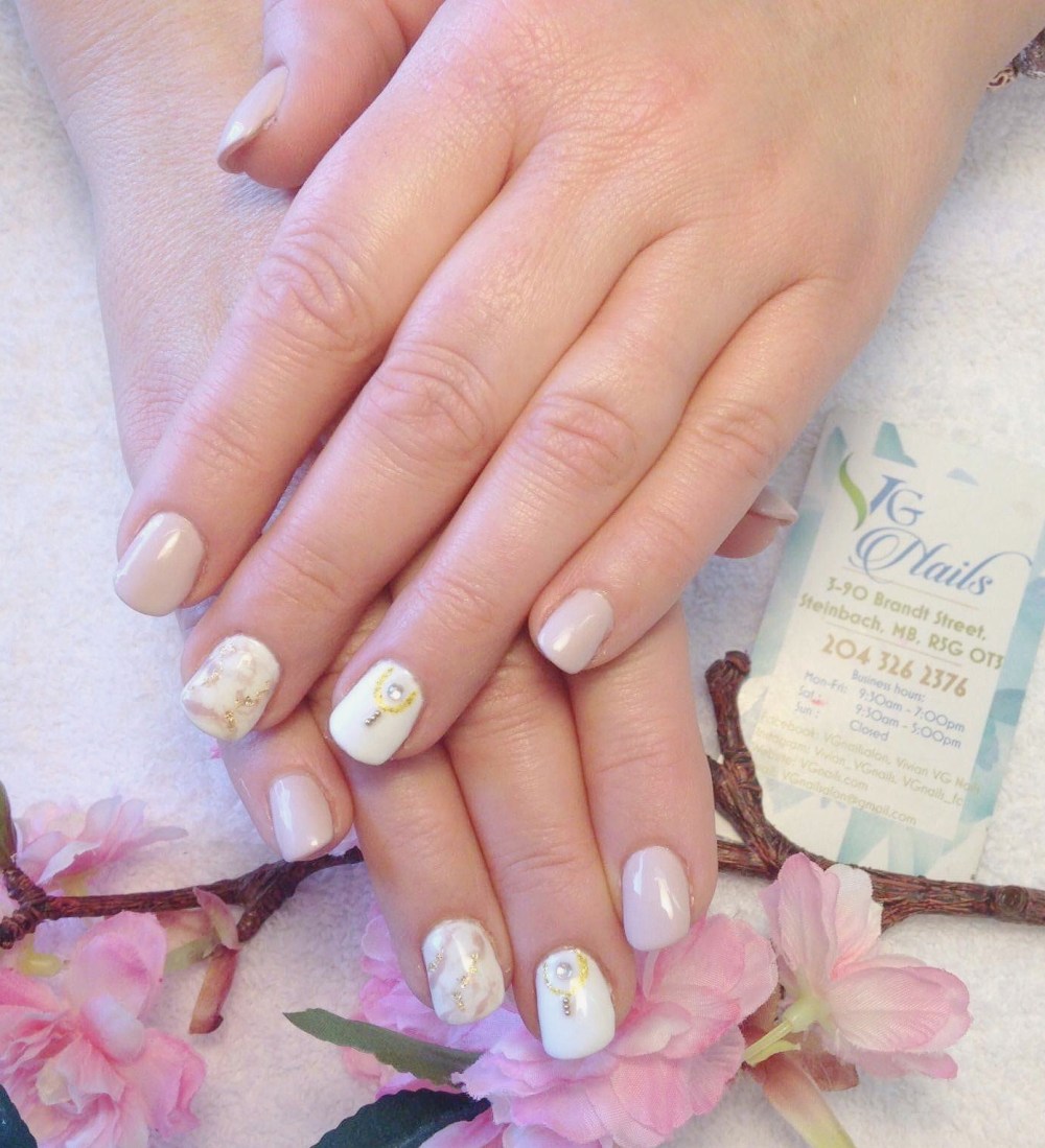 6709D921-1CB1-44CA-AE5B-8FDDEE2F62C0