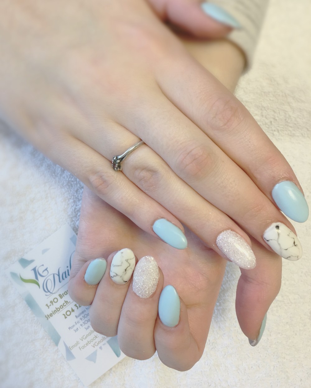 5B8867E5-B854-48CB-9407-2E82D0705595