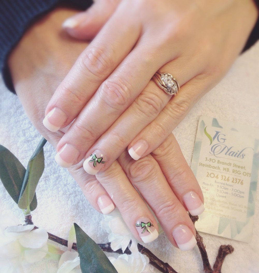 5BF638A2-F869-4E33-811E-3C65D900D942